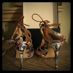 Daya by Zendaya Milo dress sandal